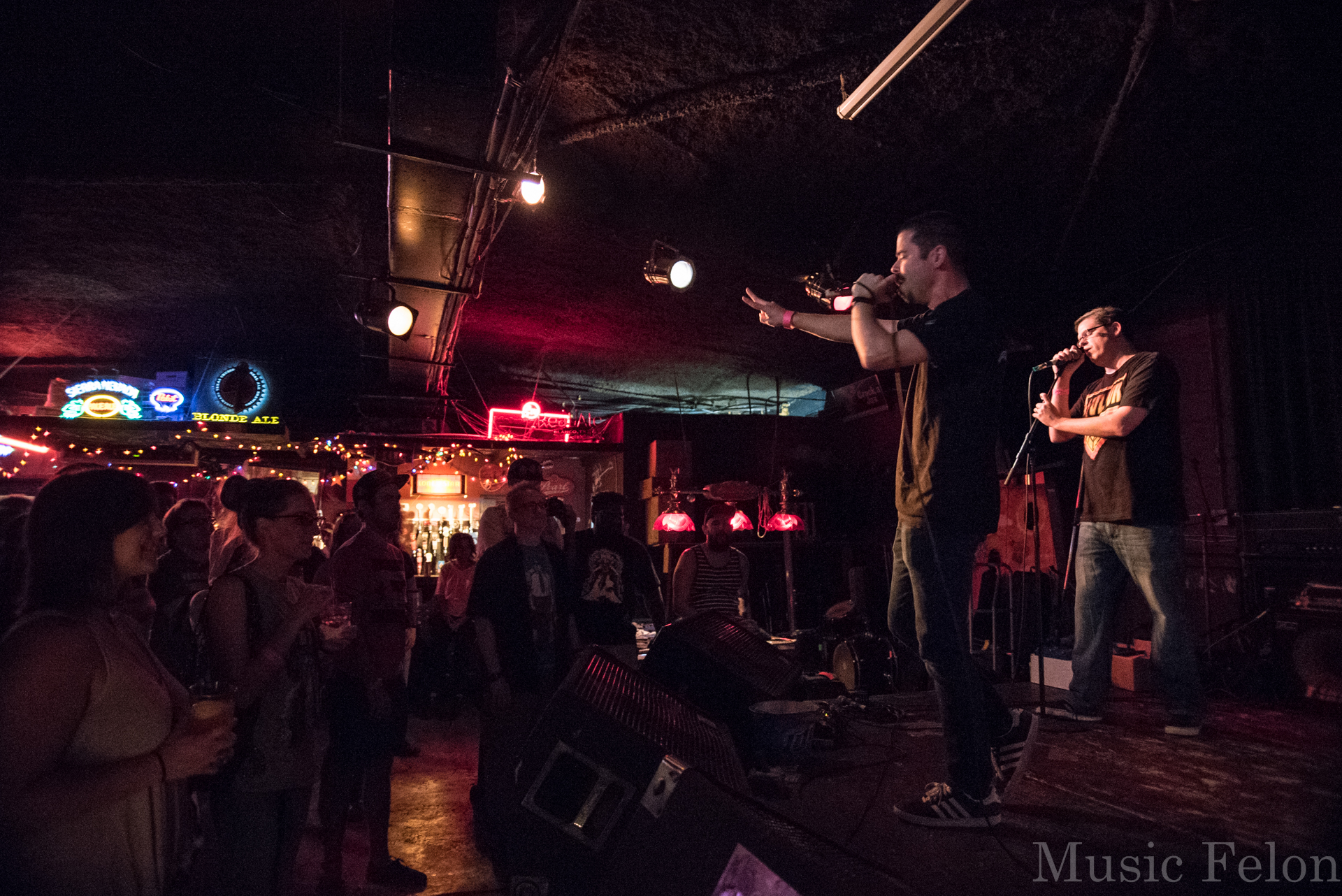 Dual Core with Mikal kHill, 9/29/2015, The Hole in the Wall, Austin: Photos